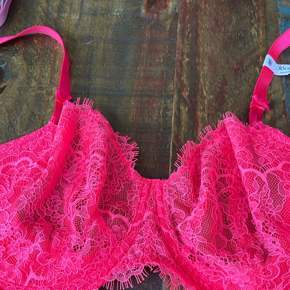 Victoria’s Secret bra - Picture 1 of 7
